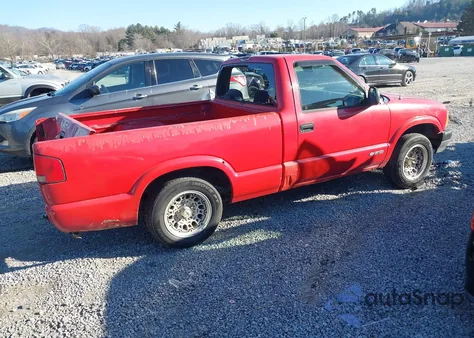 1997 Chevrolet S-10 Fleetside z USA, uszkodzony, nr VIN 1GCCS1443V8205072